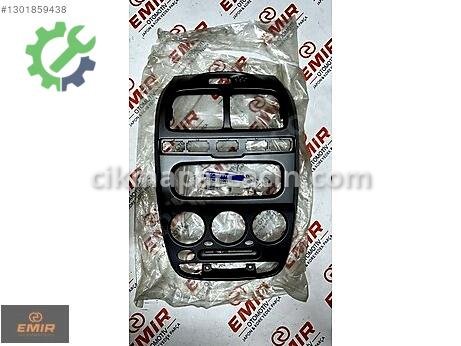 Hyundai Accent Torpido çıkma parça