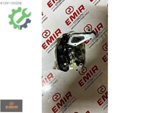 Hyundai Accent 2000-2005 Orijinal Sıfır Sol Arka Kapı Kilidi 81410-25030