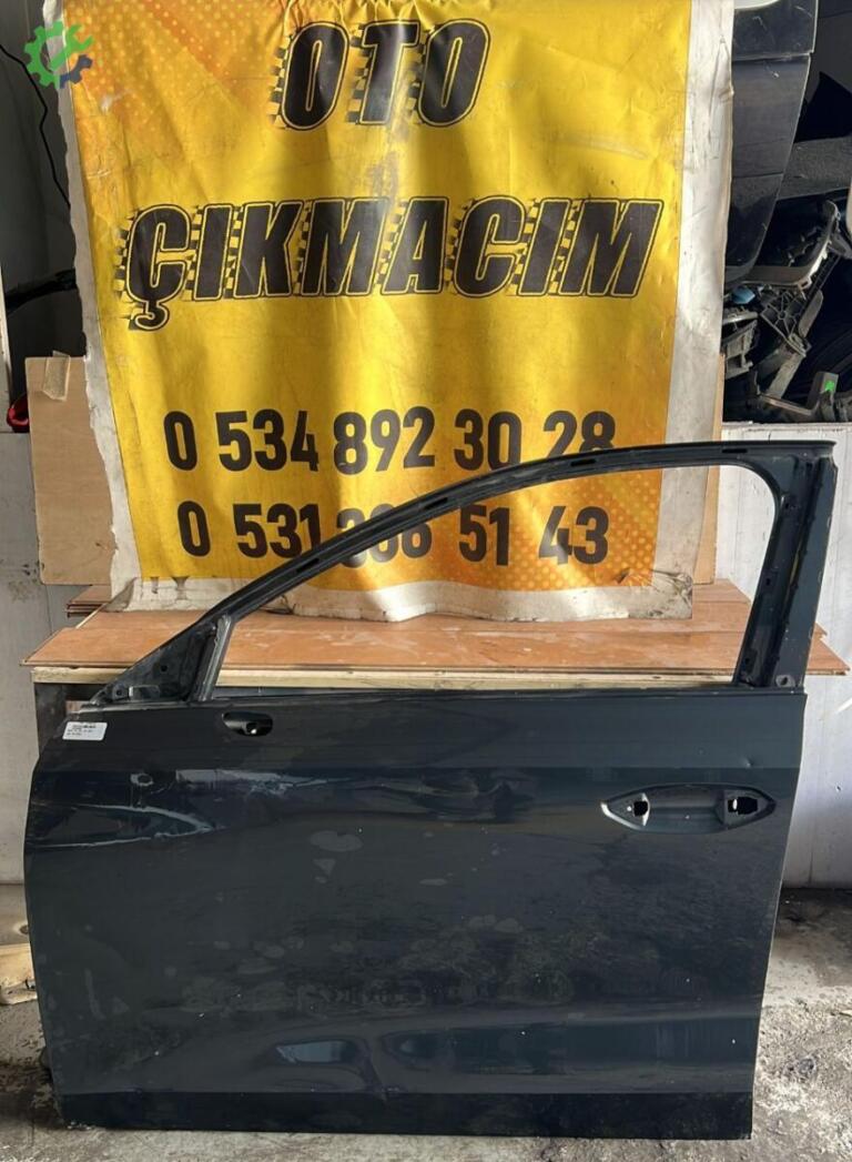 Audi A3 Sol Ön Kapı çıkma parça