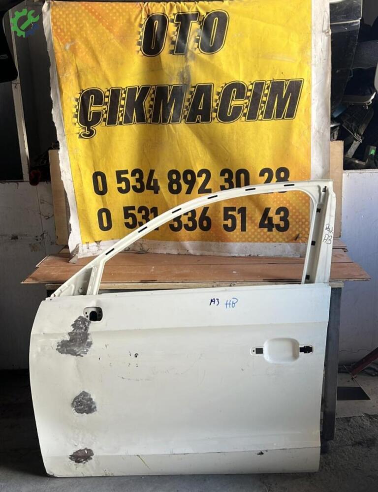 Audi A3 Sol Ön Kapı çıkma parça