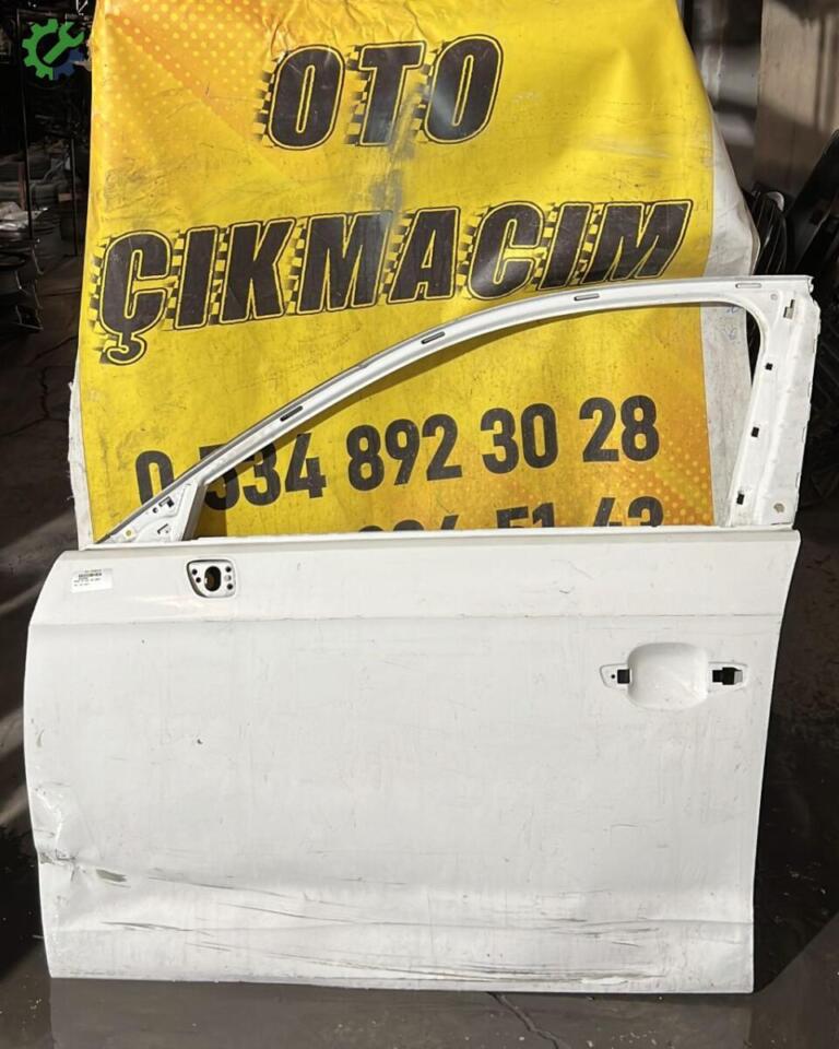 Audi A3 Sol Ön Kapı çıkma parça