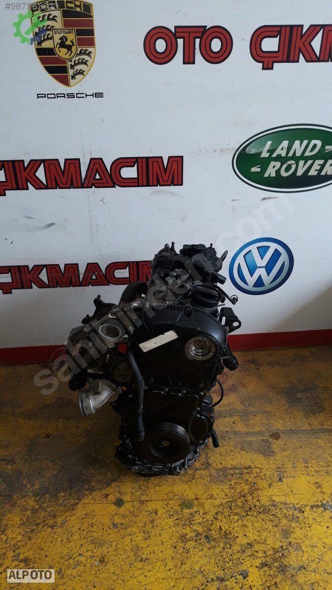 Audi A4 Sandık Motor çıkma parça