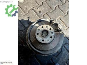 AUDİ A3 2007 SAĞ ARKA TAŞIYICI