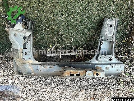 Audi A3 Sağ Ön Marşpiyel Sacı çıkma parça