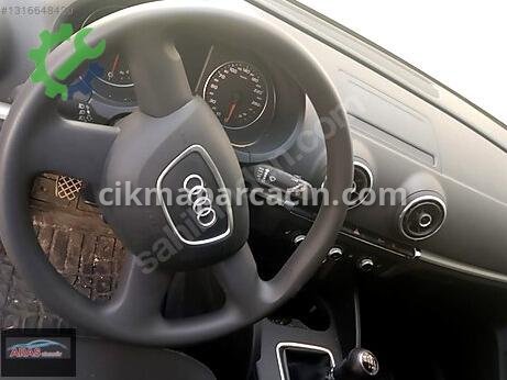 Audi A3 Torpido çıkma parça