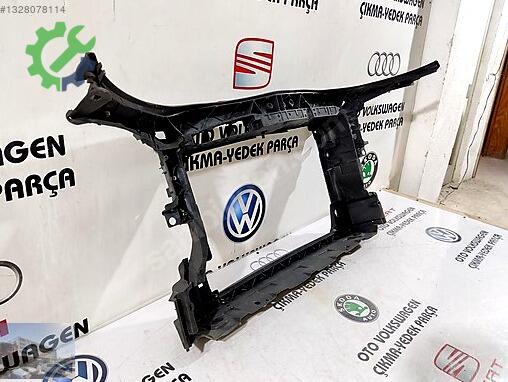 Audi A3 Ön Panel 8P0805594 çıkma parça
