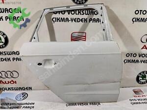 AUDİ A3 SAĞ ARKA KAPI 8V ÇIKMA