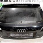 AUDİ A3 SİYAH ORJİNAL BOŞ BAĞAJ KAPAĞI