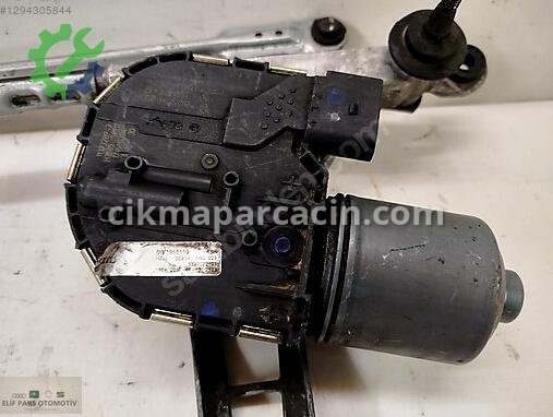 Audi A4 Ön Silecek Motoru 8W1955119 çıkma parça