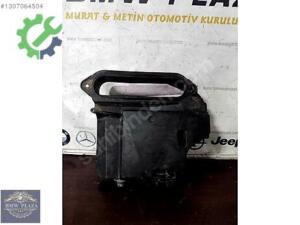 AUDİ A4-A6 BEYİN MUHAFAZA ALT KAPAĞI 8D1907355B