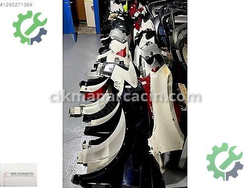 Audi A4 Sol Çamurluk çıkma parça