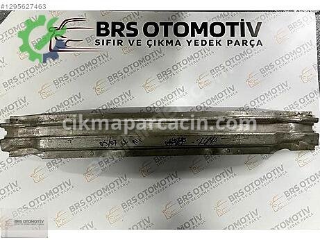 Audi A4 Ön Tampon Demiri çıkma parça