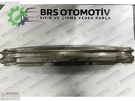 Audi A4 Ön Tampon Demiri çıkma parça