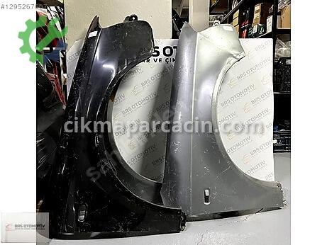 Audi A4 Sağ Çamurluk çıkma parça