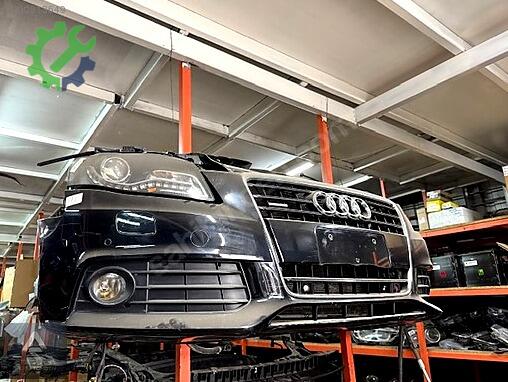 Audi A4 Ön Far çıkma parça