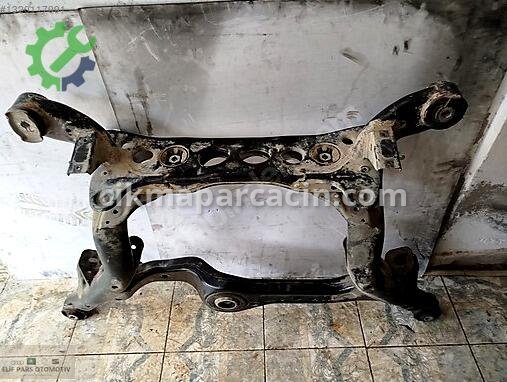 Audi A4 Arka Travers çıkma parça