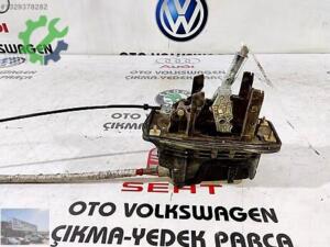 AUDİ A4 B5 VİTES KULESİ MEKANİZMASI 8D0713041K 8D0 713 041 K