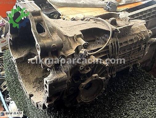 Audi A4 Şanzıman Komple çıkma parça