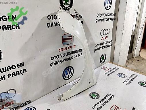 Audi A4 Sol Ön Çamurluk çıkma parça