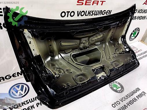 Audi A4 Bagaj Kapağı çıkma parça