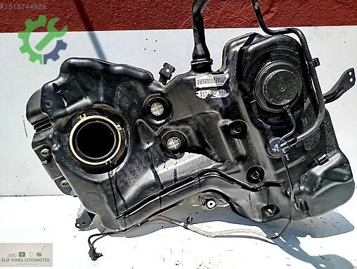 Volkswagen Jetta Yakıt Deposu çıkma parça