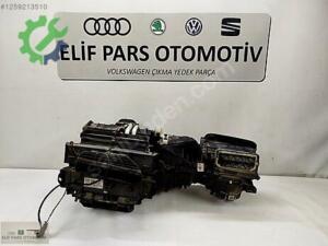 AUDİ A4 KALORİFER KUTUSU 8K1 820 005 AR