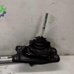AUDİ A4 MANUEL VİTES MEKANİZMASI 8K0 711 025 K