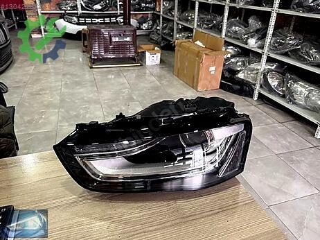 Audi A4 Sol Ön Far çıkma parça