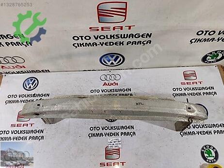 Audi A6 Arka Tampon Demiri çıkma parça