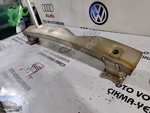 Audi A6 Tampon Demiri 4G5807309 çıkma parça