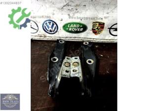 AUDİ A6 C5 ÇIKMA ORİJİNAL KAPUT MENTEŞESİ