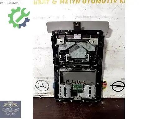 Audi A6 Tavan Lambası çıkma parça