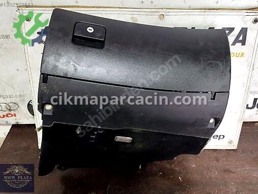 Audi A6 Torpido çıkma parça