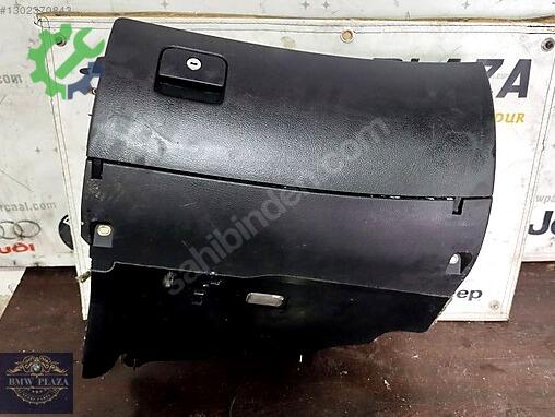 Audi A6 Bakalit çıkma parça