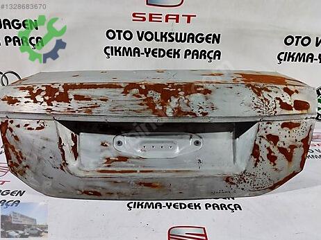 Audi A6 Bagaj Kapağı çıkma parça