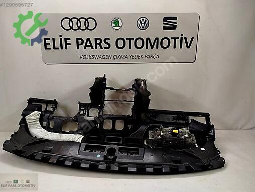 Audi A6 Torpido çıkma parça