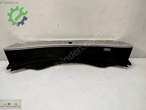 Audi A8 Bagaj Plastiği 4H0863471 çıkma parça