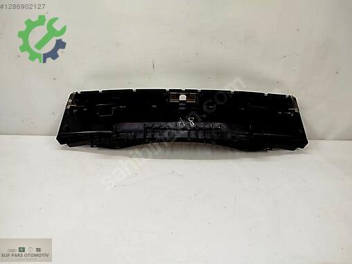Audi A8 Bagaj Plastiği 4H0863471 çıkma parça
