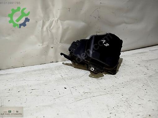 Audi A8 Sigorta Kutusu 4H0937118 çıkma parça