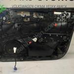 AUDİ A8 SİYAH SOL ÖN KAPI DÖŞEMESİ