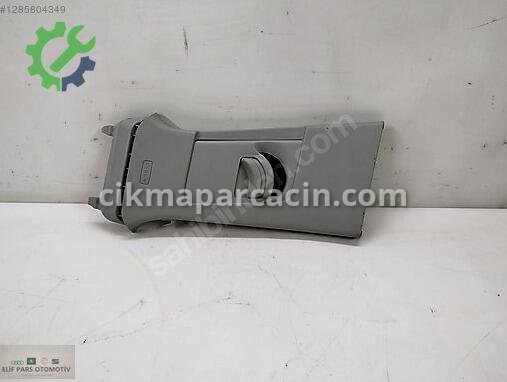 Audi Q2 Bakalit 81A867243 çıkma parça