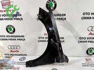 AUDİ Q5 8R SOL ÖN ÇAMURLUK