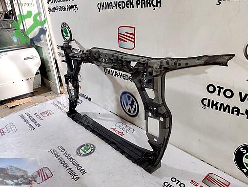 Audi Q5 Ön Panel 8R0505588 çıkma parça