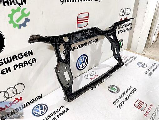 Audi Q5 Ön Panel 8R0505588 çıkma parça