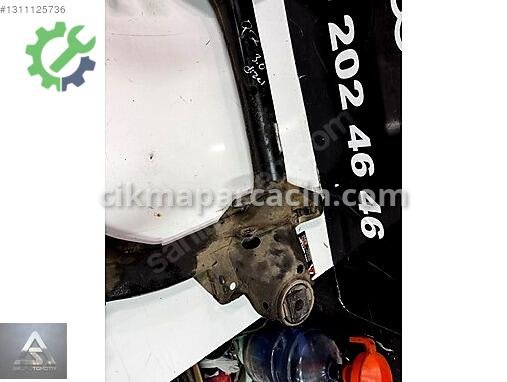Audi Q7 Arka Travers 4M0500025 çıkma parça