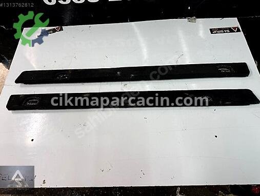 Diğer İç Trim 4L0861488 çıkma parça