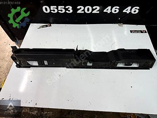 Audi Q7 Bagaj Plastiği 4L0863528 çıkma parça