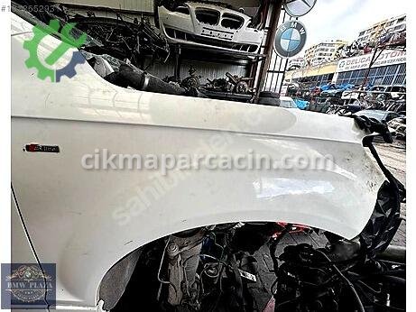Audi Q7 Sağ Ön Çamurluk çıkma parça