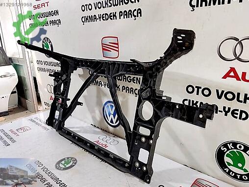 Audi Q7 Ön Panel 4L0805594 çıkma parça