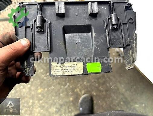 Audi Q7 Bakalit 4L0864375 çıkma parça